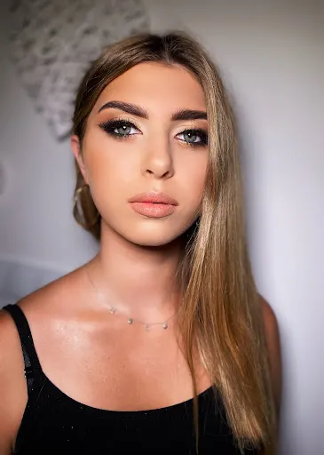 STUDIO WIZAŻU MAGDA KASPRZYK